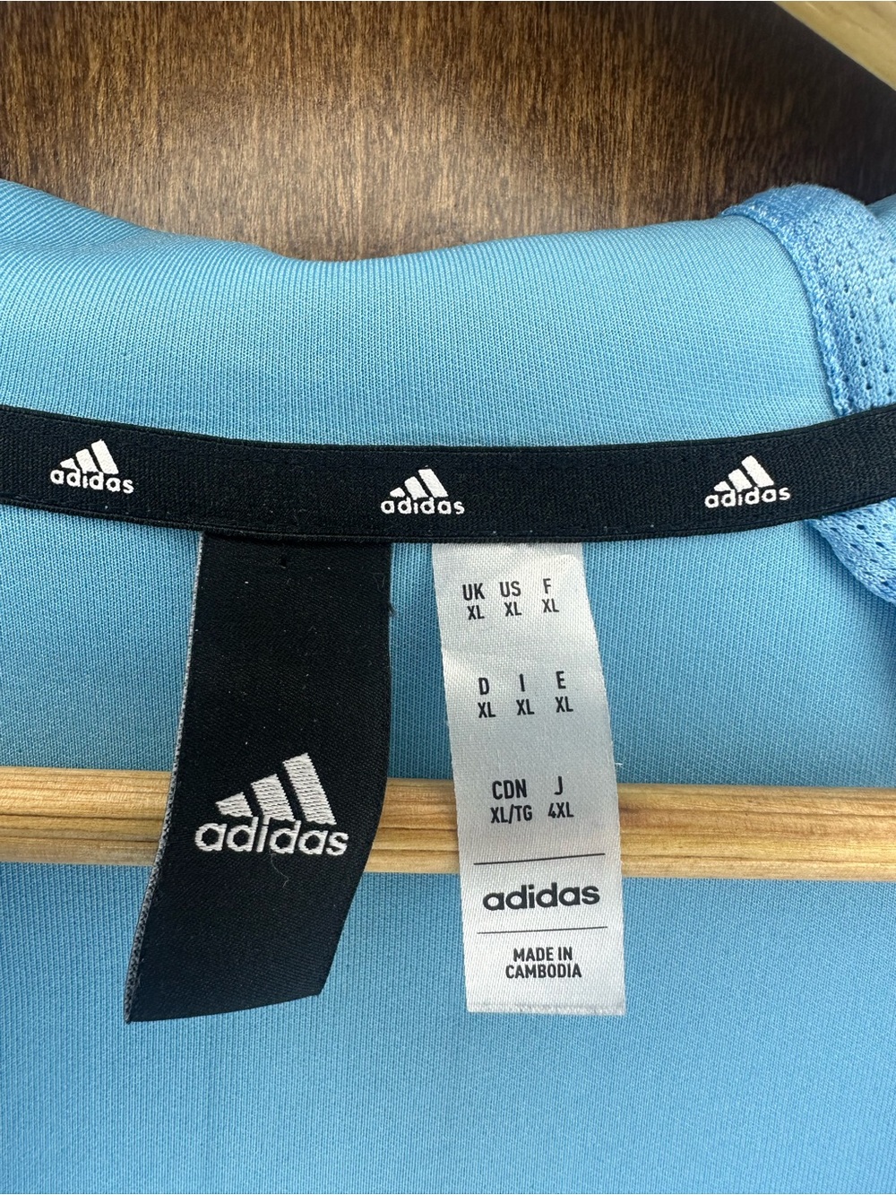 adidas MNUFC Light Blue Full-Zip Hoodie with Team Crest - Picture 4 of 8